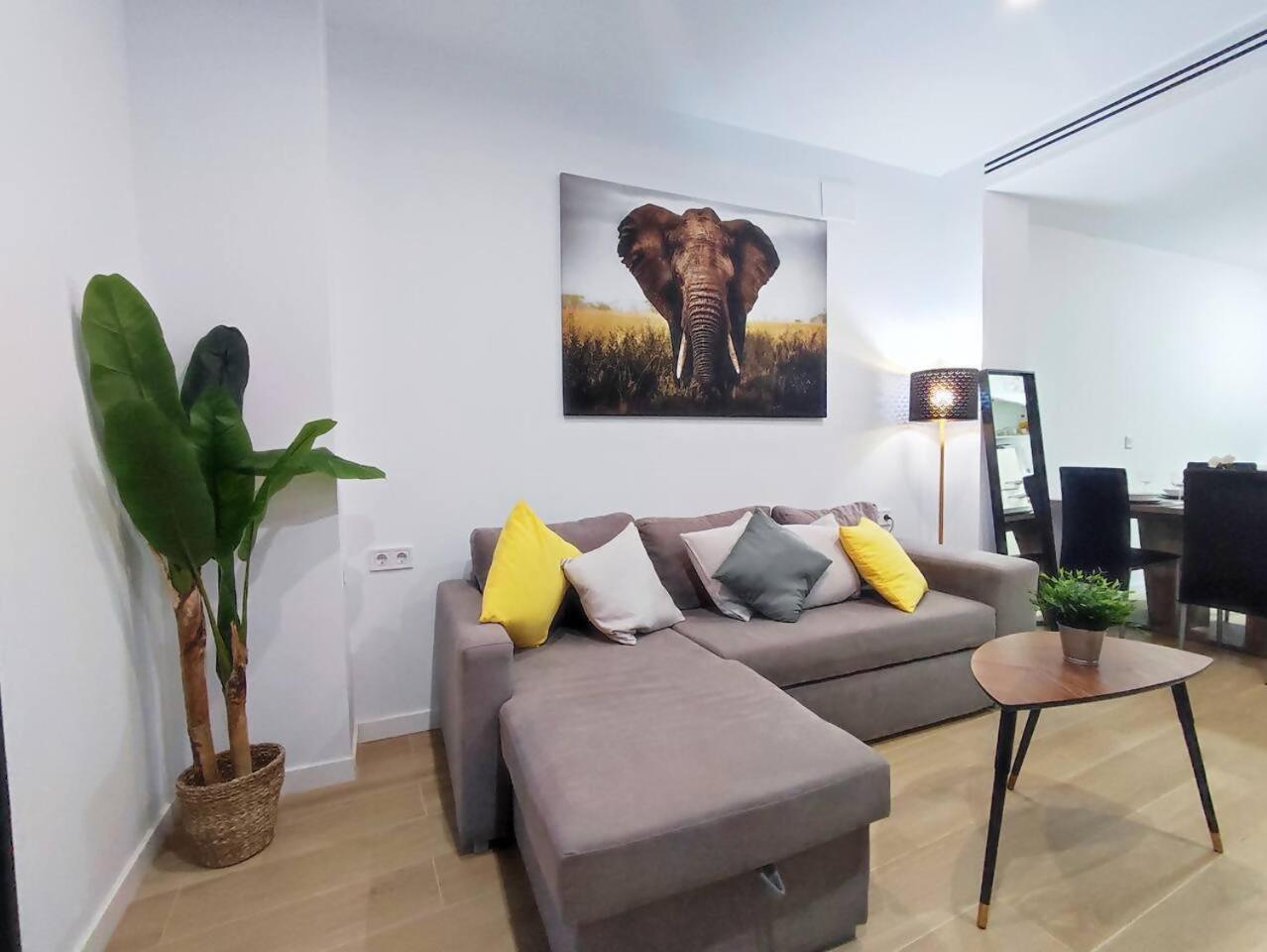 Ohana Home 2 Málaga Exteriör bild